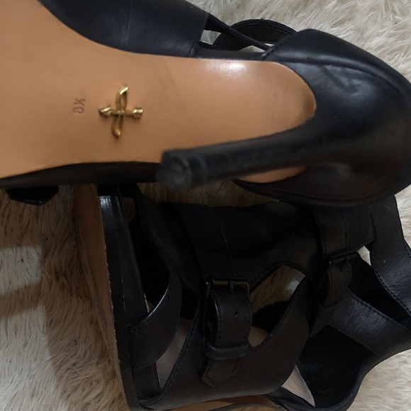 Black gladiator heels - Picture 4 of 7